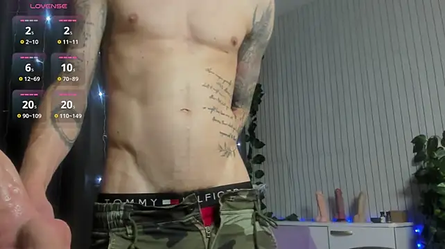 James2Inked 现场XXX聊天