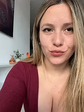 Nasss7 Chat XXX in diretta
