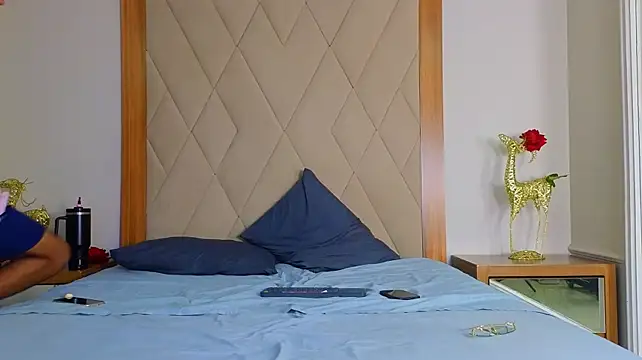 Draven_Bell Adlı Modelin Canlı XXX Sohbeti