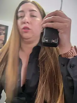 Chat XXX en directo de suzy-111