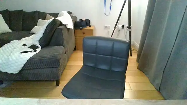 bignizz 在線直播表演