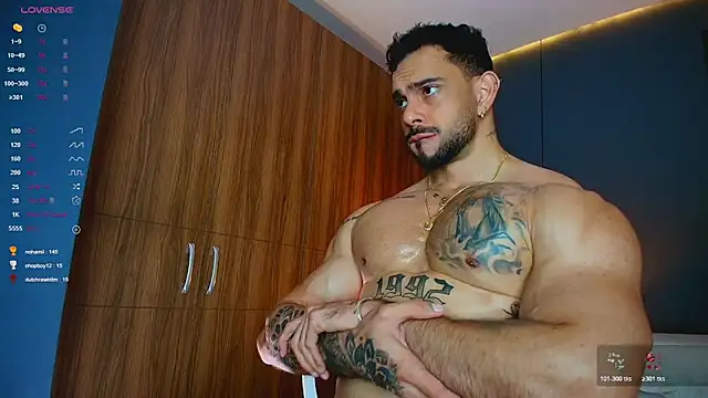 massimo_visconti Adlı Modelin Canlı XXX Sohbeti