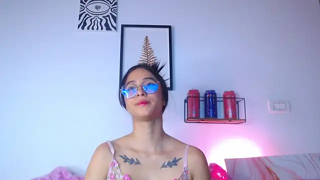 luna_blossom_ Live XXX-chat