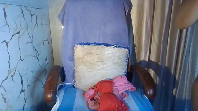 Živý XXX chat Yashika_Love_