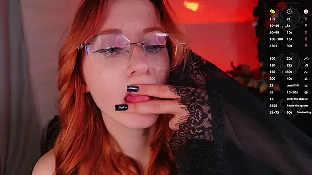 WICKEDEMBER Webcam-Show