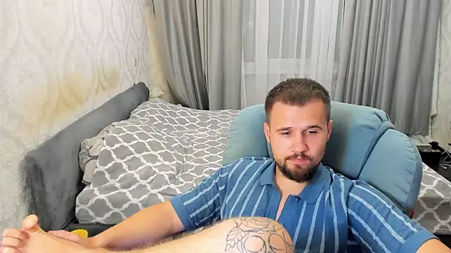 צ'אט XXX בשידור חי של Vladik_b