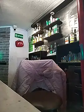 Chat XXX en directo de karlagiraldo198
