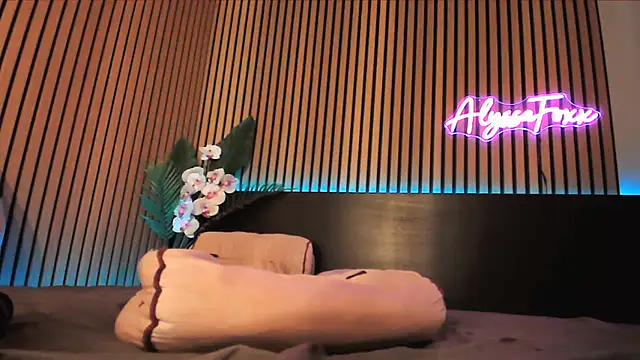 AlyssaFoxx_ 라이브 XXX 채팅