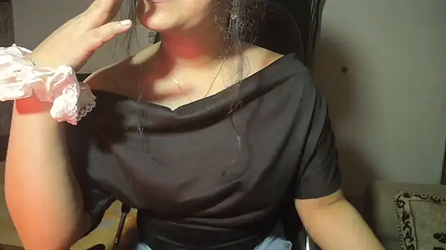 queen_angel67's Live XXX Chat