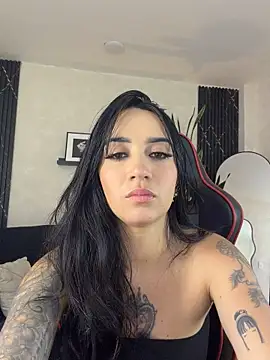 EmmyEvans1 Live XXX-chat