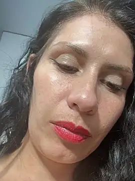 XXX chat uživo modela ALYSSON__11