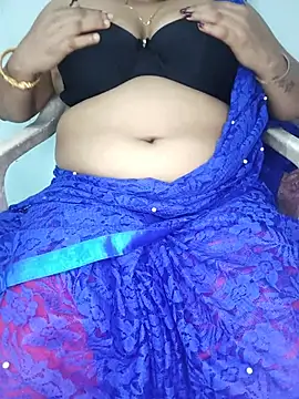 Chat XXX ao vivo de DESI-DOLLLL