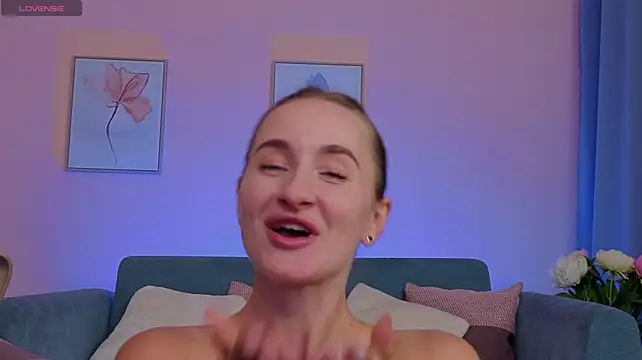 Živý XXX chat IrisBloommm