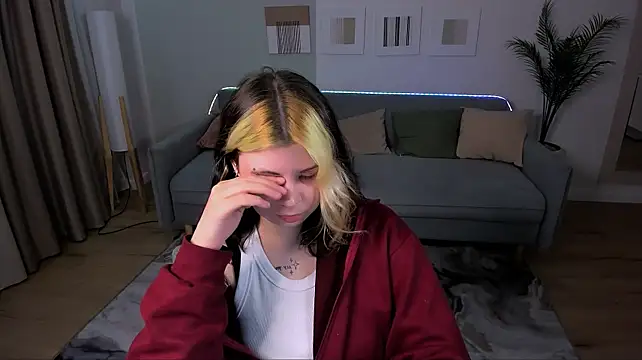 XXX chat uživo modela AliceSpencery