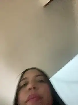AdaPink_ XXX чат на живо