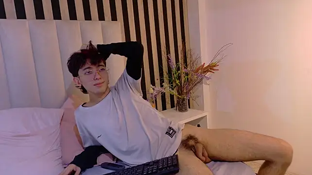 Twink_Sebas7 – webcam-show