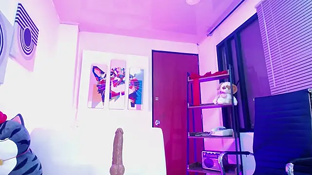 XXX chat uživo modela Kitty_core
