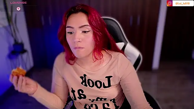 Chat XXX en directo de ImLui_lu