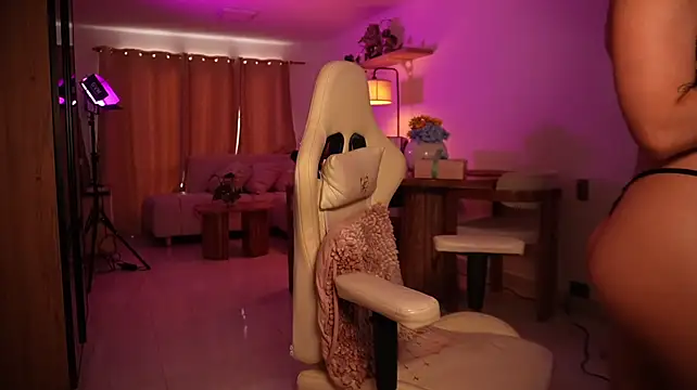 Madisonlara1 Live XXX-chat