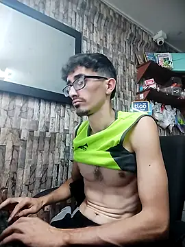 Онлайн чат XXX jhosuamoore