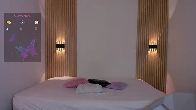 MilaHeat1 – Naživo XXX chat