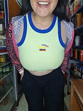 Isa_bella95's Webcam Show