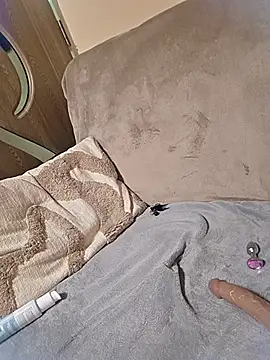 Lyaaa27 élő XXX-chatje