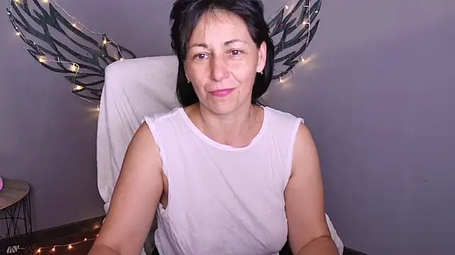 Chat XXX ao vivo de LiluGrants