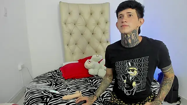 Junior_manuel26_ webcam show