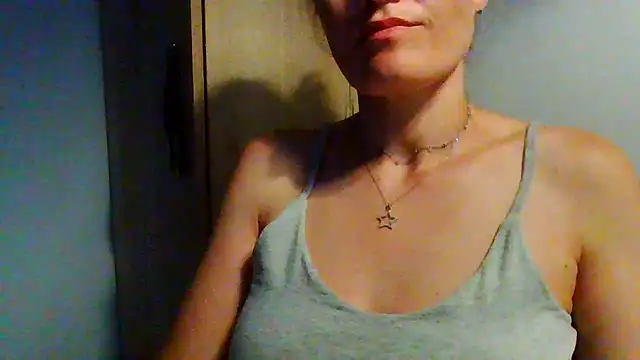 Ms-Lust1- Live XXX-chat