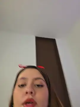 Chat XXX en directo de Sthef_Castle