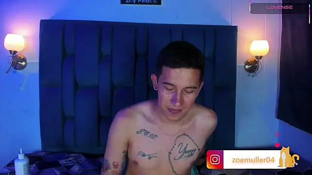 แชท XXX สดของ Zoe_Axel1