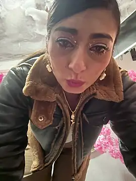 Chatroom XXX en direct de IsabellaMariet