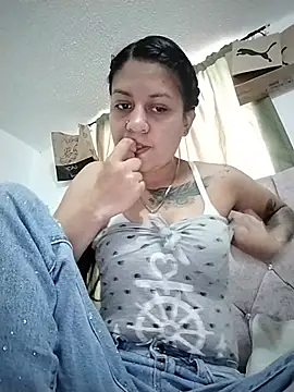 Tiphanydirty3's Live XXX Chat