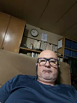 Show modela lam007 na web-kameri