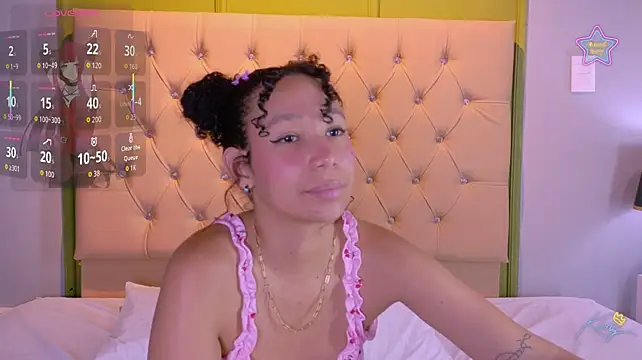 EmmaLawrence_ Live XXX Chat