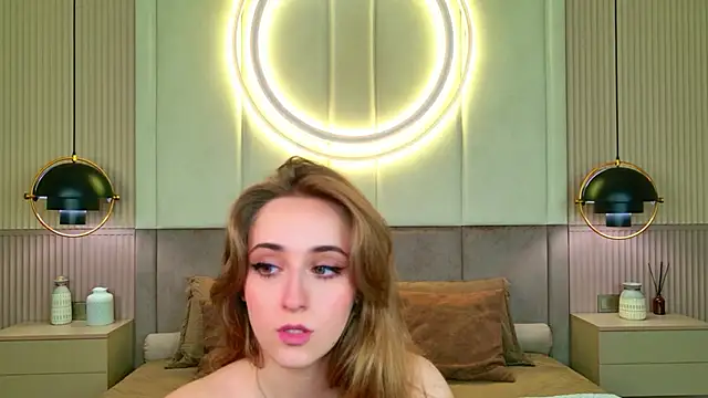Tara_Keats' Live XXX Chat