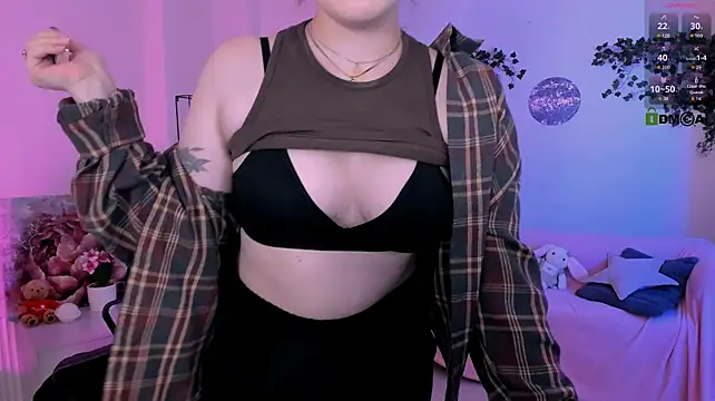 luna_berryy XXX чат на живо