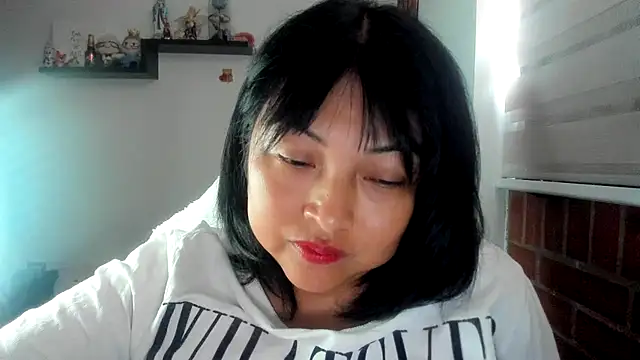 Shaddycute_ লাইভ XXX চ্যাট