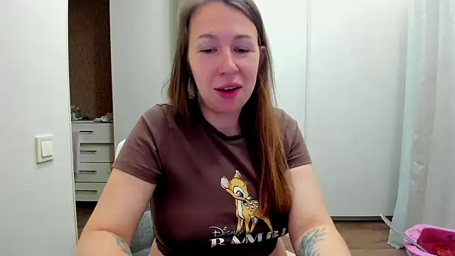 PregnantEva's Live XXX Chat