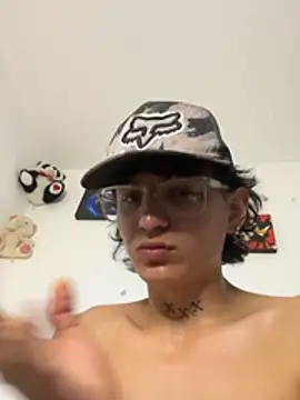 Ebebyjuan Chat XXX in diretta
