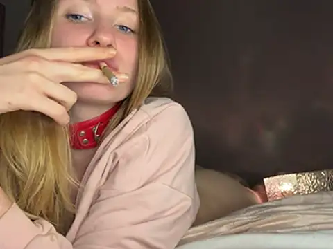 saint_cat25's Live XXX Chat