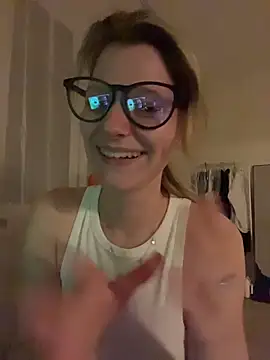Chat XXX ao vivo de MaryHiggins