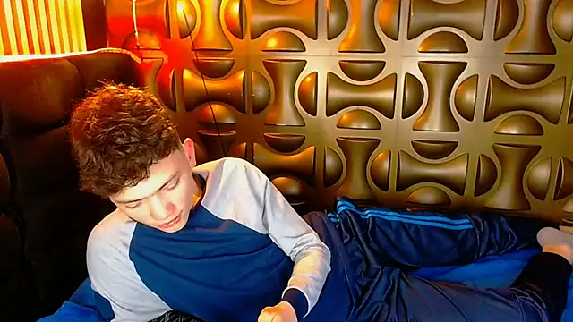 cruz_dante Show in webcam