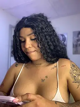 tinalove7's Live XXX Chat