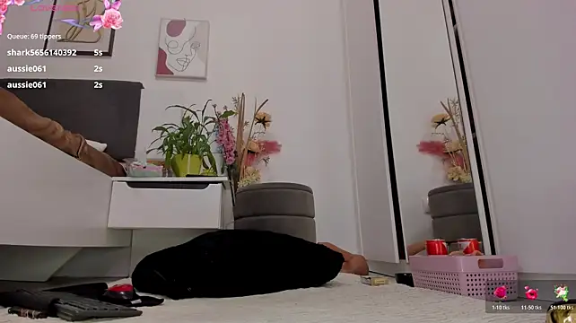 Almatoys Chat XXX live
