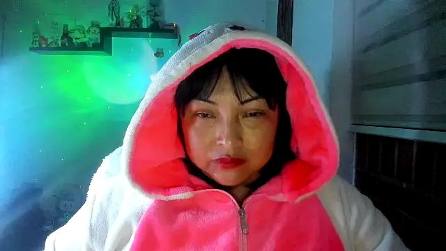 Živý XXX chat Shaddycute_