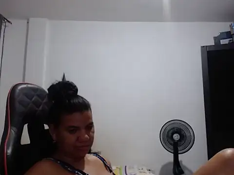 Chat XXX ao vivo de Adriana_0312