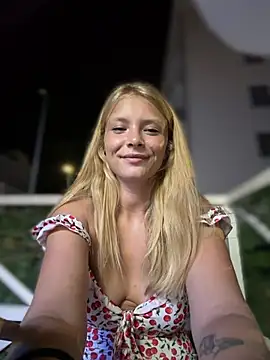 AnastasiaAniess Adlı Modelin Canlı XXX Sohbeti