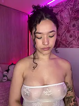 Chat XXX ao vivo de crystal_dlun